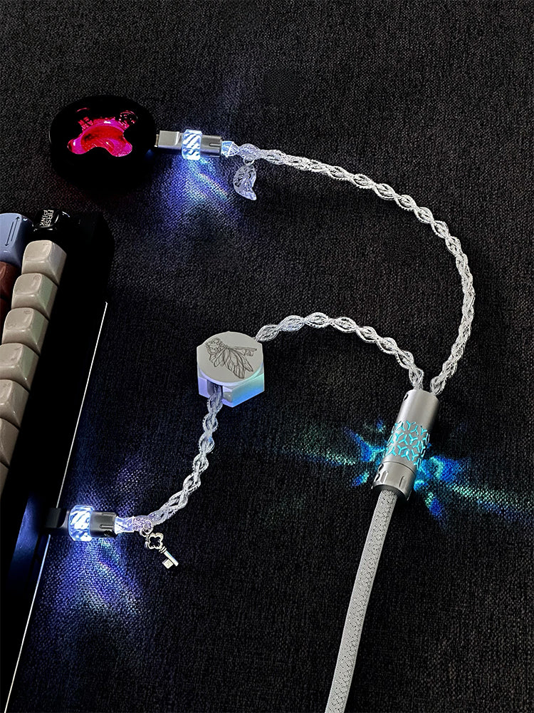 D35 UNKNOWNERROR 2-IN-1 USB C Dual  8K Independent Magnetic Control Luminous Gaming Cable