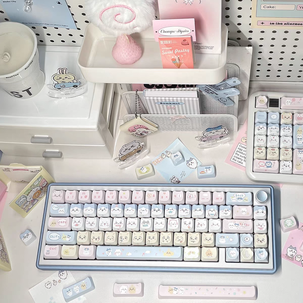Chiikawa Dye Sublimation PBT MAO Profile Keycaps