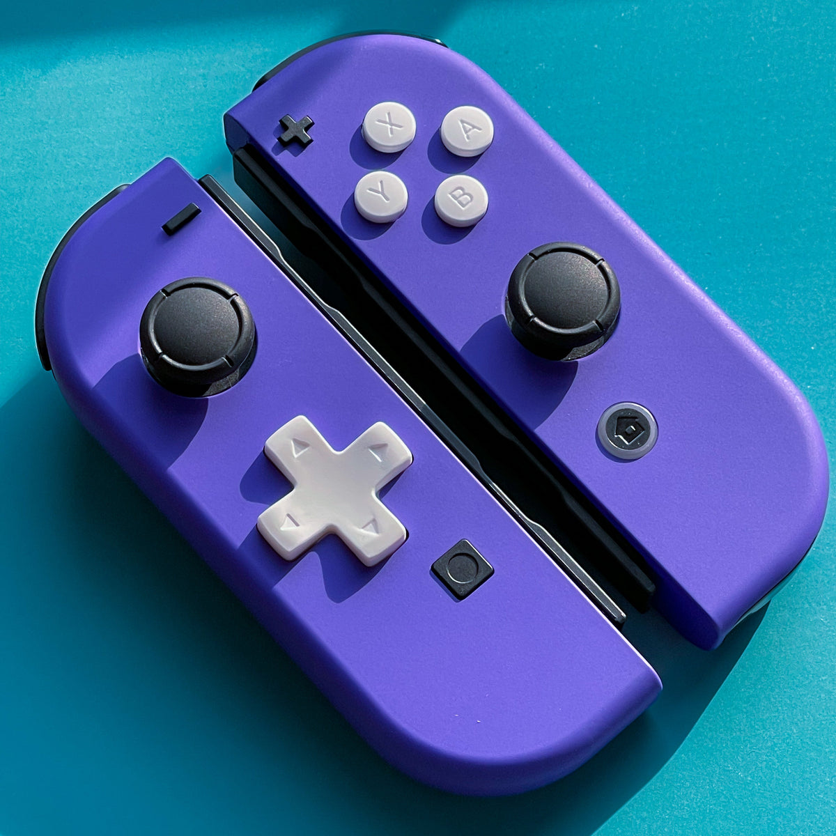 “Game Boy Advance” Joy-Cons Indigo With White Buttons - Retro Nintendo Switch Gaming Controller Mods