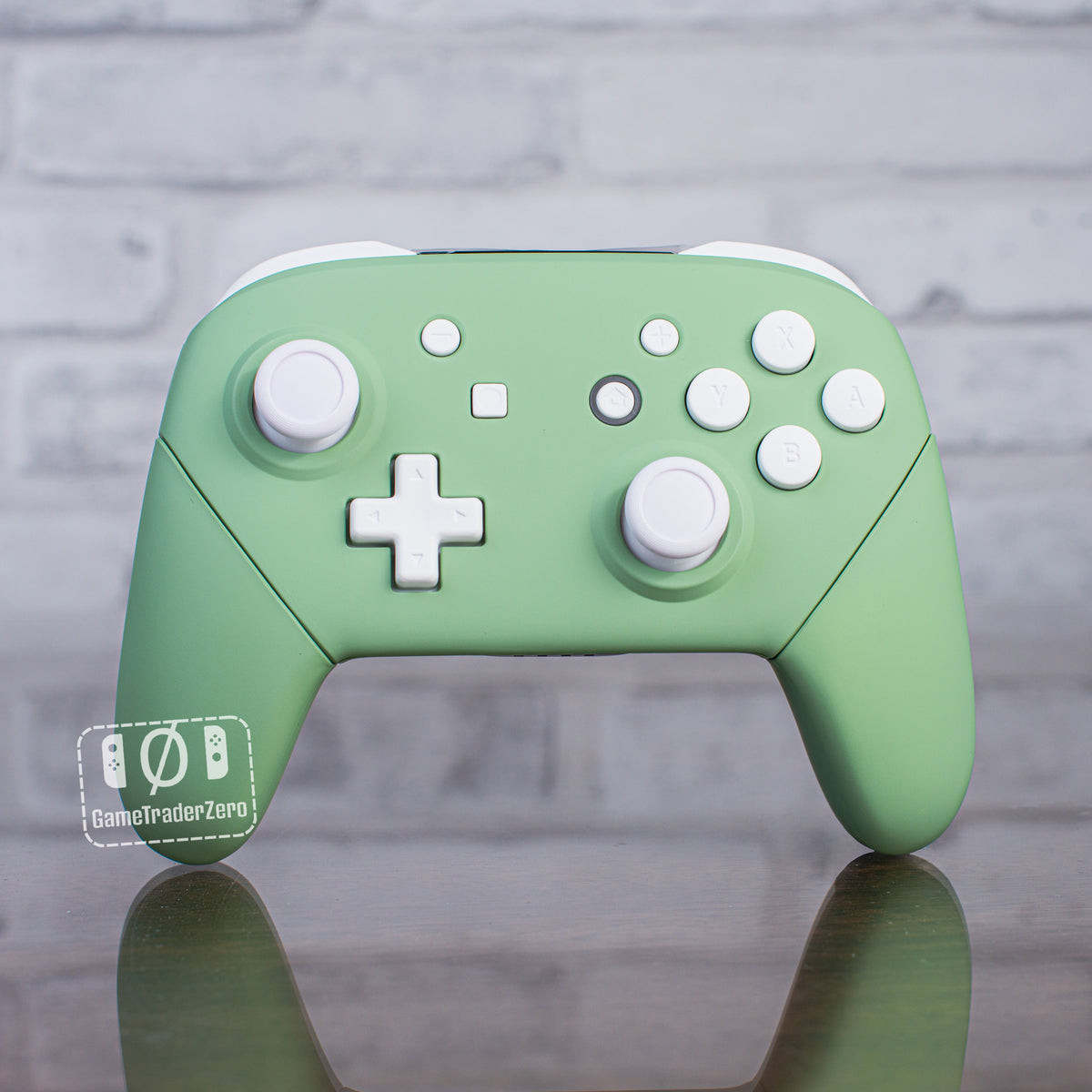 Nintendo Switch Pro-Controller Matcha Green Mod with White Buttons